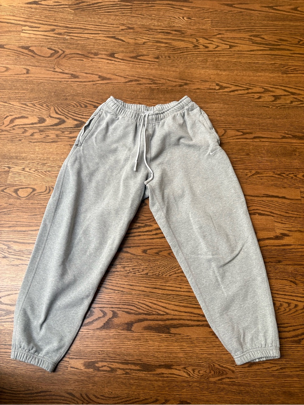 Nike NRG Solo Swoosh Heavyweight Fleece Jogger Pants Gray CW5460-063 Men’s